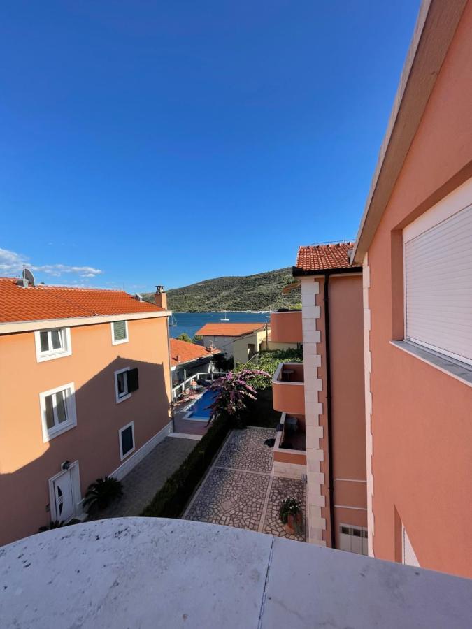 Apartman Jukic Hotel Marina Kültér fotó