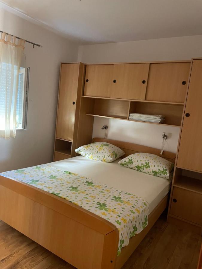 Apartman Jukic Hotel Marina Kültér fotó