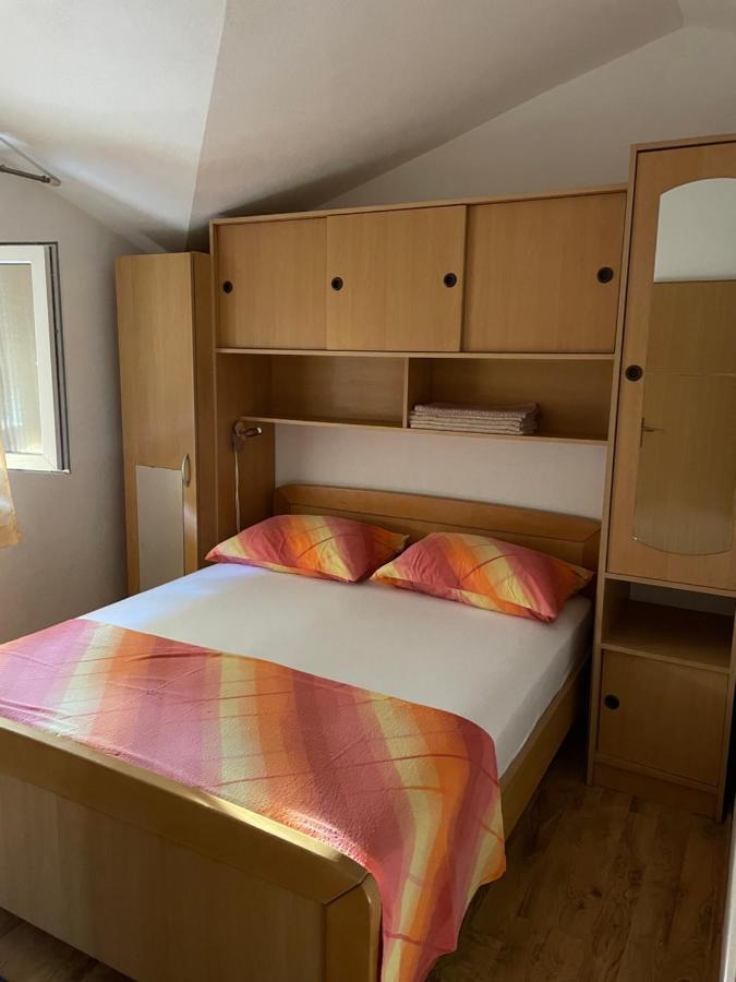 Apartman Jukic Hotel Marina Kültér fotó