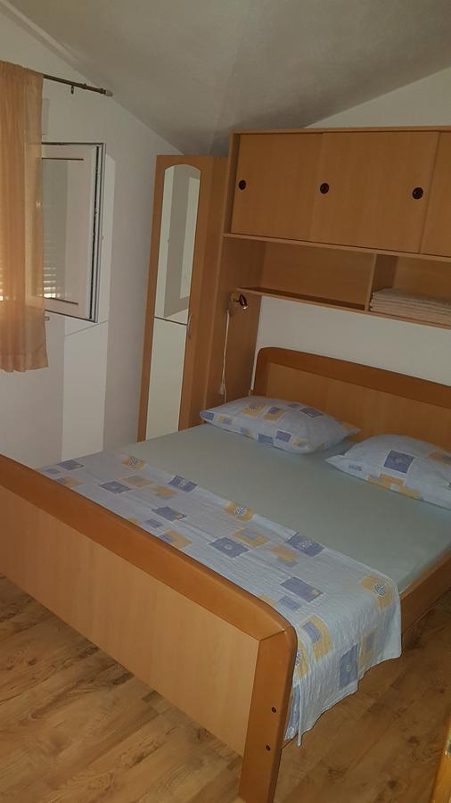 Apartman Jukic Hotel Marina Kültér fotó